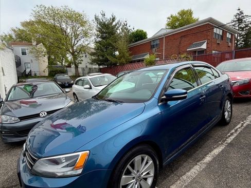 Used 2015 Volkswagen Jetta SE FWD image 3