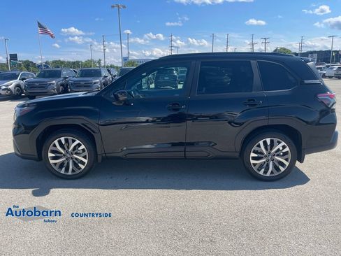 Used 2026 Subaru Forester Touring AWD/4WD image 2