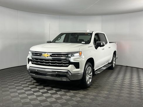 Used 2023 Chevrolet Silverado 1500 LTZ image 12