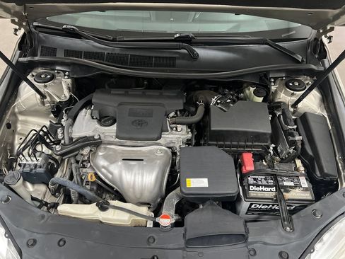 Used 2016 Toyota Camry LE FWD image 22