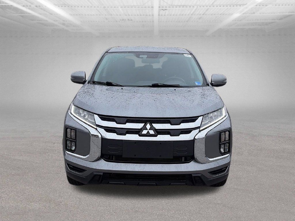 Used 2025 Mitsubishi Outlander Sport SE AWD/4WD image 8