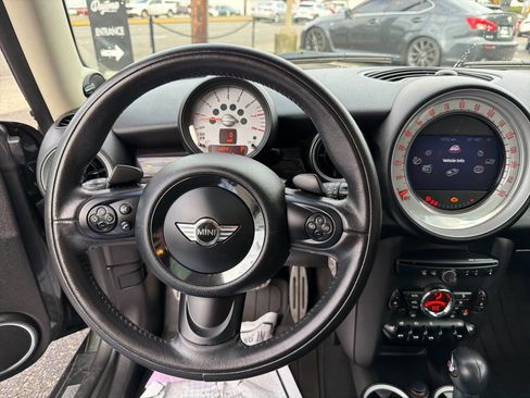 Used 2011 MINI Cooper S image 23