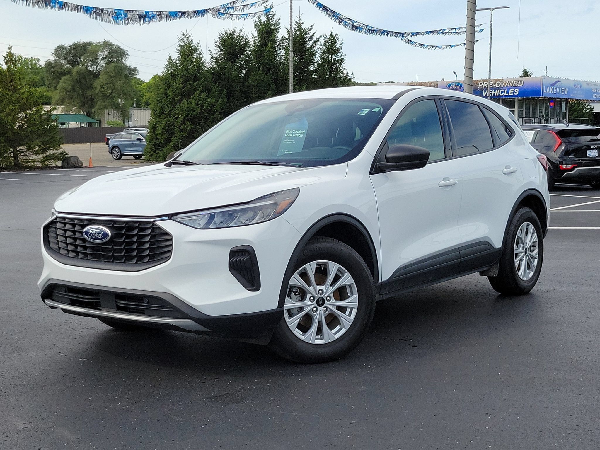 Certified 2025 Ford Escape Active w/ Active Premium Tech Pack AWD/4WD image 1