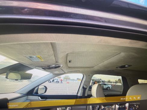 Used 2025 Hyundai Palisade Calligraphy image 16