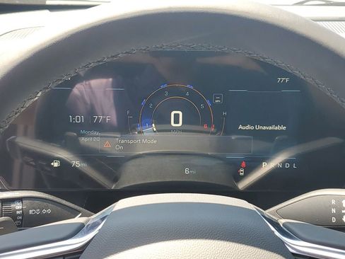 New 2026 Chevrolet Equinox LT w/ Convenience Package II FWD image 33