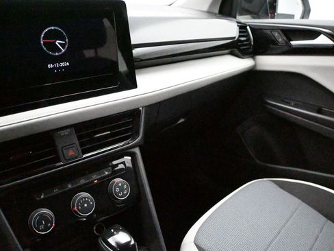 Used 2025 Volkswagen Taos S image 4