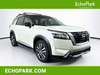 Used 2022 Nissan Pathfinder Platinum w/ Cargo Package