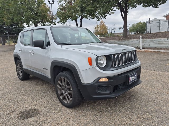 Used 2016 Jeep Renegade Sport w/ Power & Air Group AWD/4WD image 3
