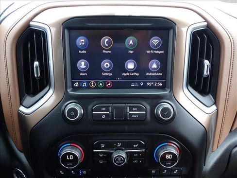 Used 2019 Chevrolet Silverado 1500 High Country w/ Technology Package AWD/4WD image 17