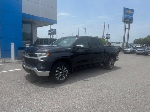 Used 2023 Chevrolet Silverado 1500 LT AWD/4WD image 1