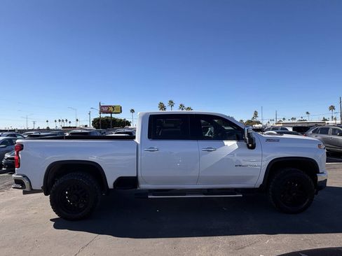 Used 2020 Chevrolet Silverado 2500 LTZ w/ LTZ Plus Package image 11