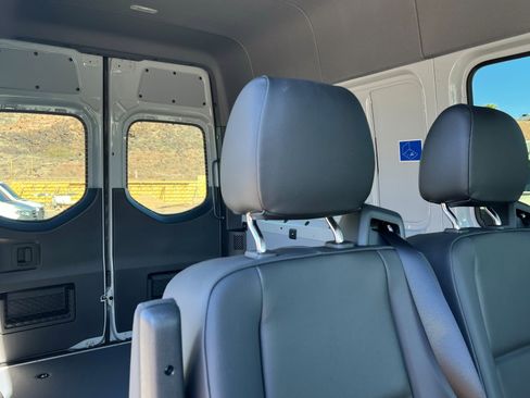 New 2026 Mercedes-Benz Sprinter 2500 image 19