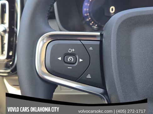 Used 2026 Volvo XC40 B5 Ultra w/ Protection Package Premier AWD/4WD image 28