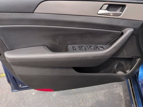 Used 2018 Hyundai Sonata Sport FWD image 10