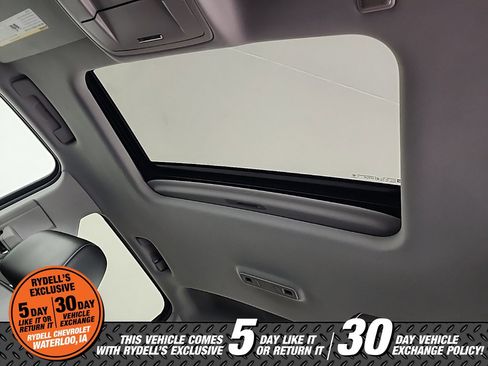 Used 2016 GMC Sierra 1500 SLT w/ SLT Premium Package image 18