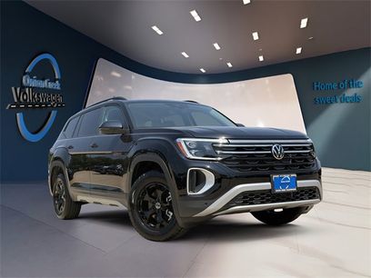 New 2025 Volkswagen Atlas Peak Edition SE