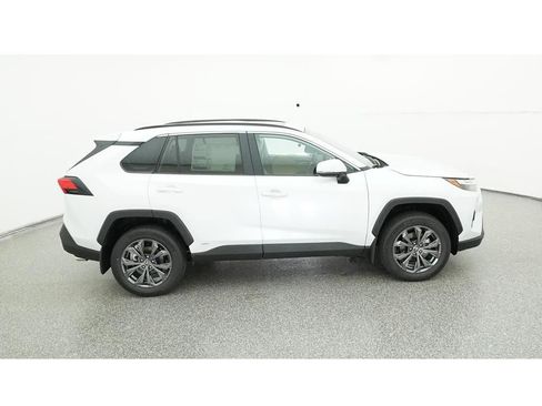 Used 2024 Toyota RAV4 XLE Premium w/ Weather Package AWD/4WD image 14