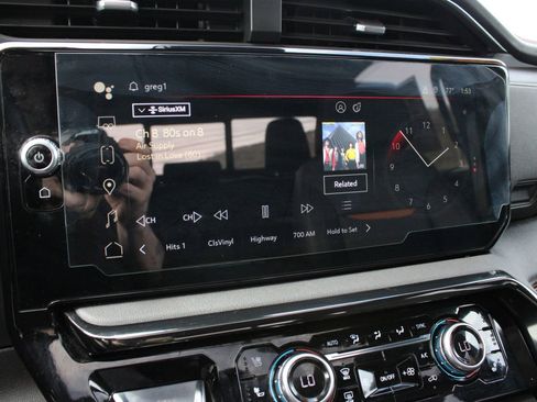 Used 2024 GMC Sierra 1500 AT4 w/ AT4 Preferred Package image 38