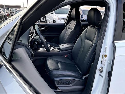 Used 2019 Audi Q7 3.0T Premium Plus w/ Premium Plus Package image 6
