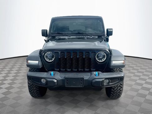Used 2023 Jeep Wrangler Unlimited w/ Sun & Screen Package AWD/4WD image 2