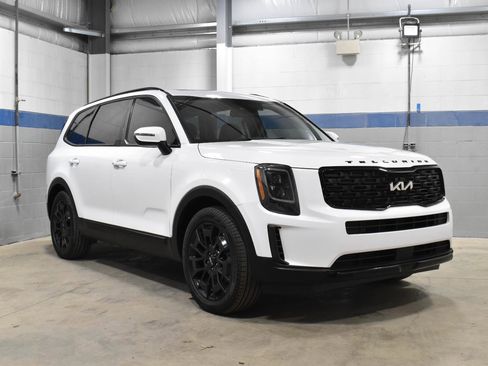 Used 2022 Kia Telluride EX w/ EX Premium Package image 34