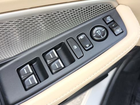 Certified 2023 Acura MDX w/Technology Package image 41