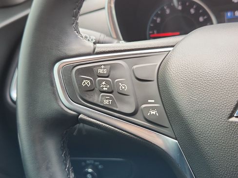 Used 2024 Chevrolet Equinox LT AWD/4WD image 24
