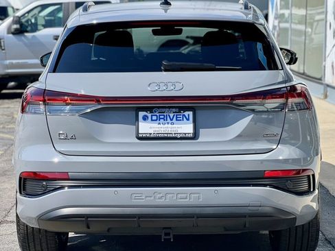 Used 2024 Audi Q4 e-tron Premium w/ Convenience Package AWD/4WD image 36