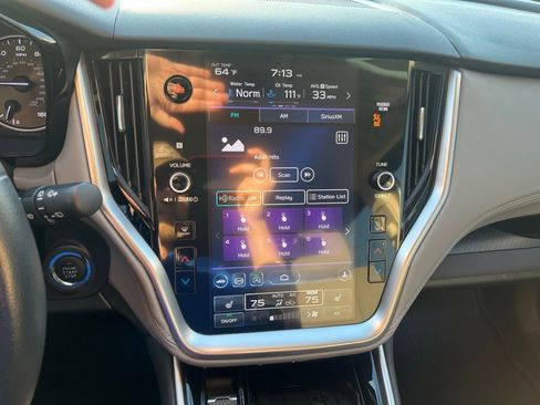 Used 2021 Subaru Outback Premium w/ Tech Package 1 AWD/4WD image 8