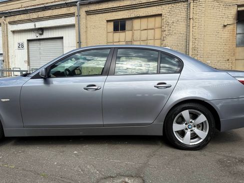 Used 2007 BMW 530xi Sedan AWD/4WD image 18