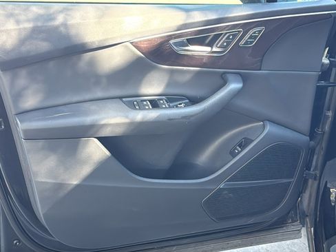 Used 2022 Audi Q7 2.0T Premium Plus w/ Premium Plus Package image 12