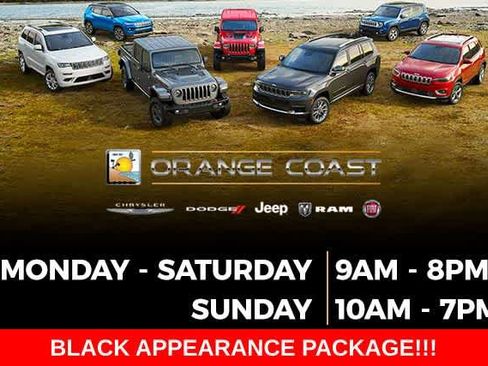 Used 2023 Jeep Grand Cherokee Limited w/ Black Appearance Package image 28