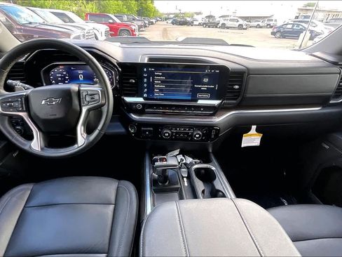 Used 2024 Chevrolet Silverado 1500 LT Trail Boss w/ LT Trail Boss Premium Package image 16