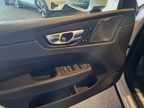 Certified 2023 Volvo XC60 B5 Plus w/ Climate Package AWD/4WD image 20