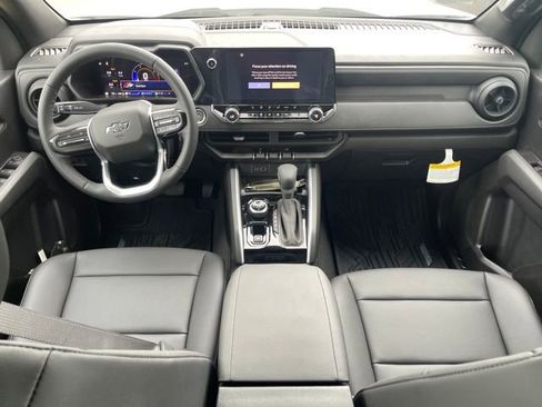 New 2026 Chevrolet Colorado Trail Boss AWD/4WD image 14