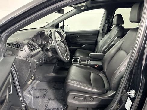 Used 2024 Honda Odyssey Sport image 4