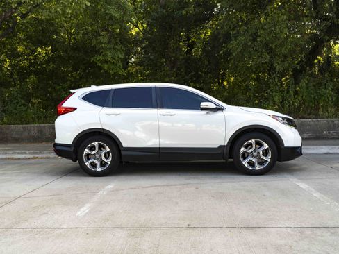 Used 2017 Honda CR-V EX image 10