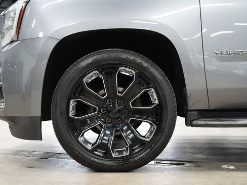 Used 2020 GMC Yukon SLT w/ Open Road Package RWD image 37