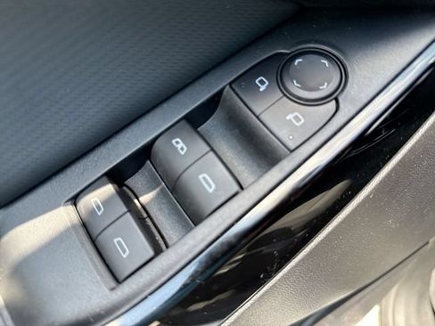 Certified 2026 Chevrolet Equinox LT FWD image 13