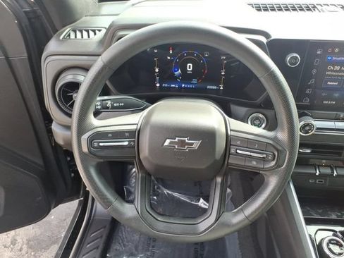 Used 2023 Chevrolet Colorado Trail Boss AWD/4WD image 14