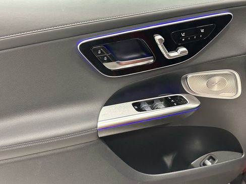 New 2026 Mercedes-Benz GLC 300 image 10