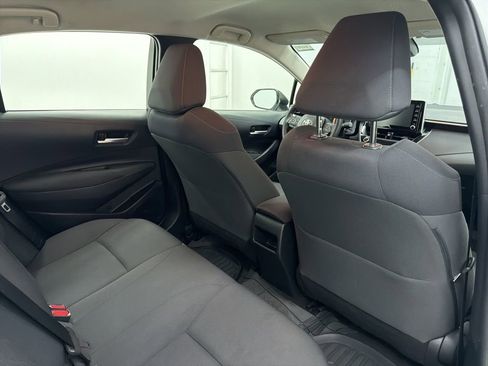 Used 2020 Toyota Corolla LE image 24