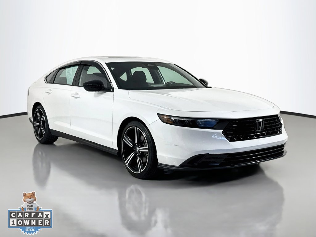 Used 2023 Honda Accord Sport image 4