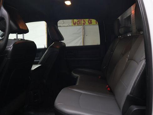 Used 2022 RAM 3500 Tradesman w/ Chrome Appearance Group image 15