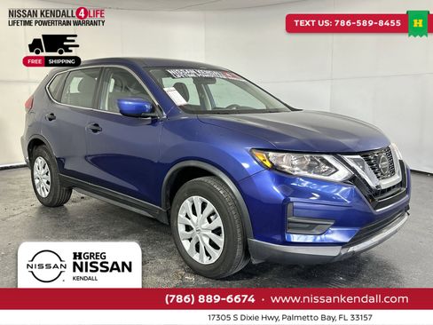 Used 2019 Nissan Rogue S image 2