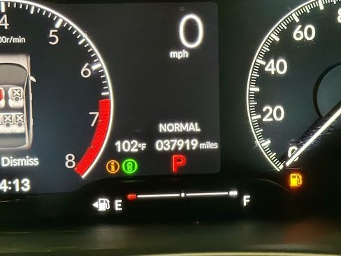 Used 2025 Honda Civic Sport image 8