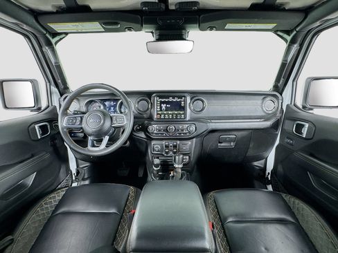 Used 2023 Jeep Wrangler Unlimited Sahara AWD/4WD image 14