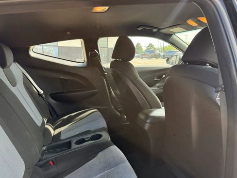 Used 2019 Hyundai Veloster 2.0 FWD image 22