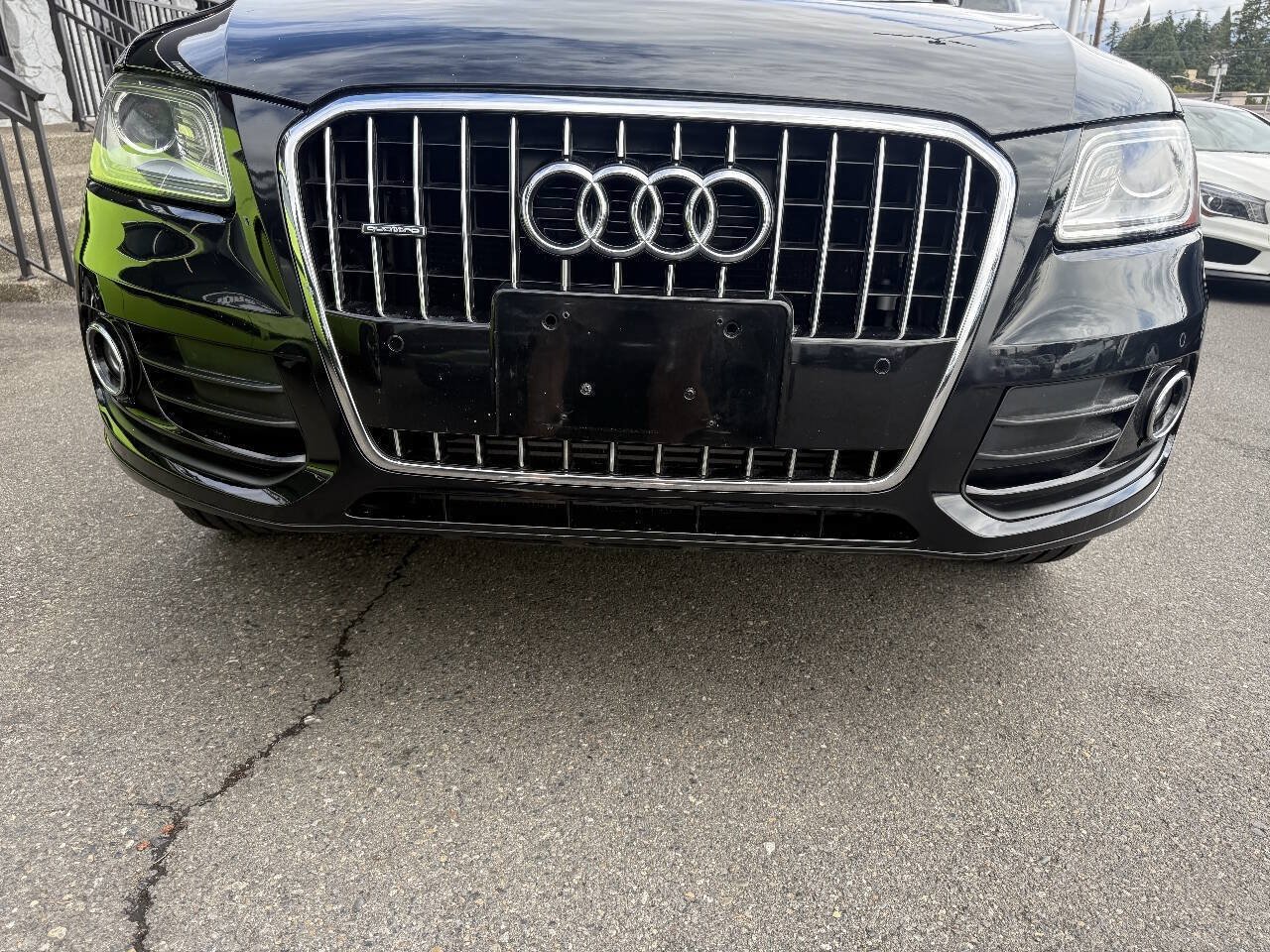 Used 2016 Audi Q5 2.0T Premium Plus w/ Technology Package AWD/4WD image 9