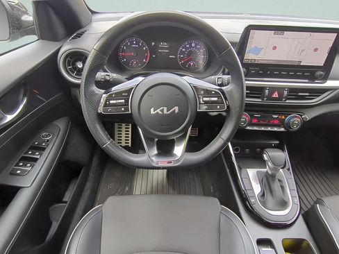 Used 2024 Kia Forte GT-Line w/ GT-Line Premium Package FWD image 12